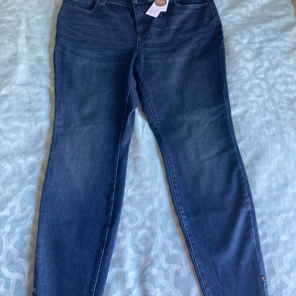 NWT size 14 Skinny jeans High rise flex